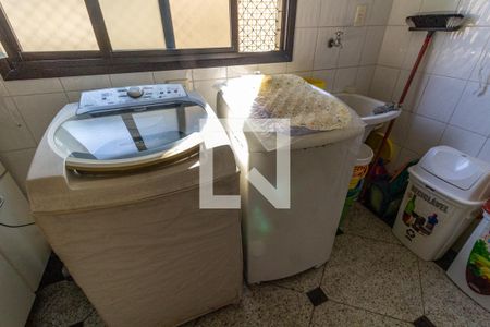 Apartamento para alugar com 680m², 4 quartos e 2 vagas Apartamento para alugar com 680m², 4 quartos e 2 vagasDetalhe da área de serviço