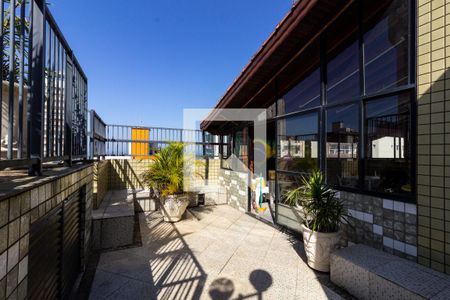 Apartamento para alugar com 680m², 4 quartos e 2 vagas Apartamento para alugar com 680m², 4 quartos e 2 vagasPiscina