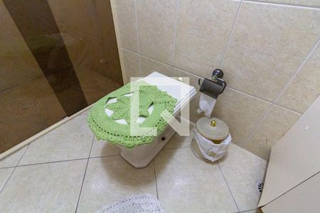 Apartamento para alugar com 680m², 4 quartos e 2 vagas Apartamento para alugar com 680m², 4 quartos e 2 vagasDetalhe do banheiro da suíte 3