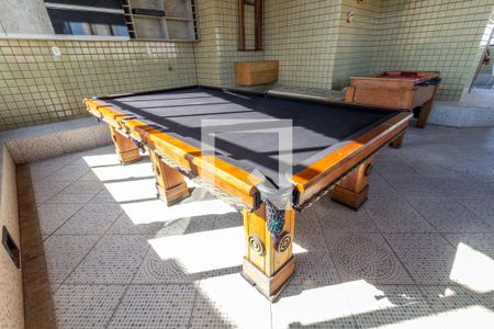 Apartamento para alugar com 680m², 4 quartos e 2 vagas Apartamento para alugar com 680m², 4 quartos e 2 vagasDetalhe do salão