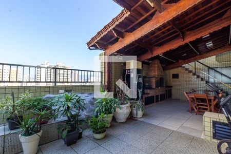 Apartamento para alugar com 680m², 4 quartos e 2 vagas Apartamento para alugar com 680m², 4 quartos e 2 vagasVaranda