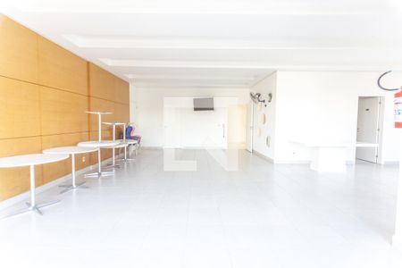 Apartamento à venda com 107m², 3 quartos e 2 vagas Apartamento à venda com 107m², 3 quartos e 2 vagasSalão de festas