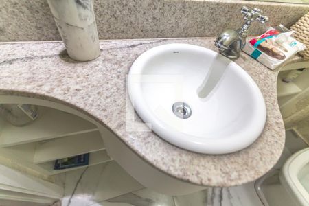 Apartamento à venda com 107m², 3 quartos e 2 vagas Apartamento à venda com 107m², 3 quartos e 2 vagasPia