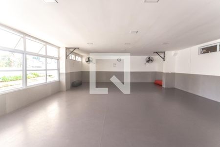 Apartamento à venda com 107m², 3 quartos e 2 vagas Apartamento à venda com 107m², 3 quartos e 2 vagasSala de ginástica