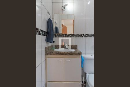 Casa à venda com 136m², 3 quartos e 4 vagas Casa à venda com 136m², 3 quartos e 4 vagasBanheiro da Suíte 2