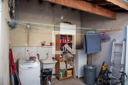 Casa à venda com 136m², 3 quartos e 4 vagas Casa à venda com 136m², 3 quartos e 4 vagasÁrea de Serviço