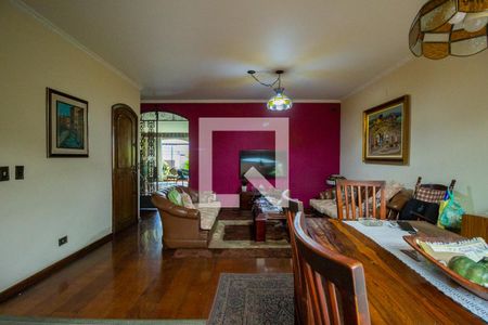 Casa à venda com 450m², 3 quartos e 10 vagas Casa à venda com 450m², 3 quartos e 10 vagasSala 2