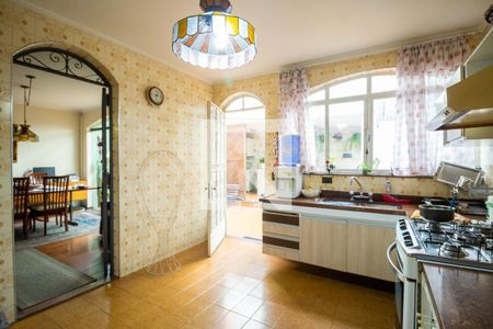 Casa à venda com 450m², 3 quartos e 10 vagas Casa à venda com 450m², 3 quartos e 10 vagasCozinha