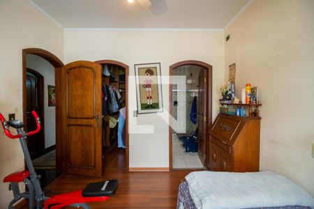 Casa à venda com 450m², 3 quartos e 10 vagas Casa à venda com 450m², 3 quartos e 10 vagasSuíte 2