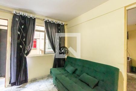 Sala de apartamento à venda com 2 quartos, 50m² em Jardim Redil, São Paulo