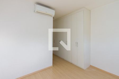 Apartamento à venda com 81m², 2 quartos e 1 vaga Apartamento à venda com 81m², 2 quartos e 1 vagaSuíte