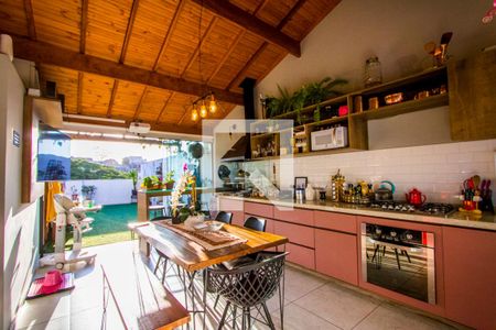 Apartamento à venda com 133m², 3 quartos e 2 vagasCozinha/Espaço gourmet