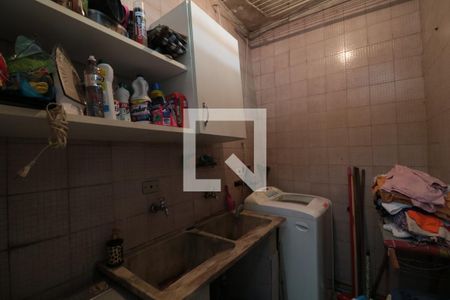 Casa à venda com 178m², 3 quartos e 3 vagasÁrea de Serviço