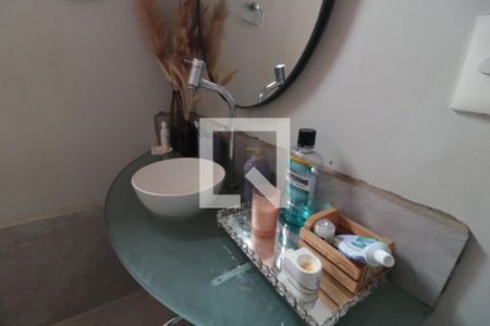 Casa à venda com 178m², 3 quartos e 3 vagasBanheiro da Suíte