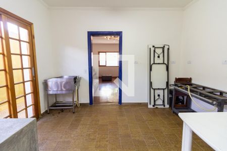 Casa à venda com 600m², 4 quartos e 6 vagas Casa à venda com 600m², 4 quartos e 6 vagasCopa