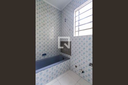 Casa à venda com 200m², 4 quartos e 4 vagasBanheiro