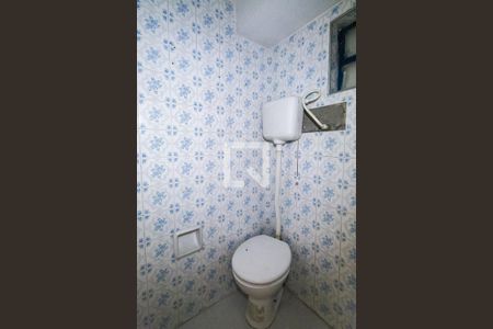 Casa à venda com 200m², 4 quartos e 4 vagasBanheiro de serviço