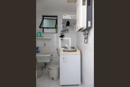 Apartamento para alugar com 98m², 2 quartos e 1 vagaÁrea de serviço 