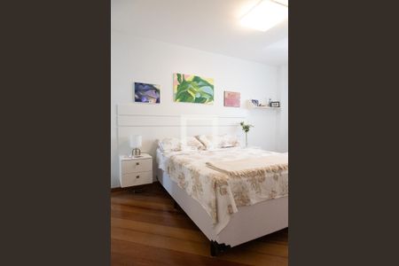 Apartamento para alugar com 98m², 2 quartos e 1 vagaSuíte 