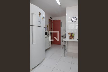 Apartamento para alugar com 98m², 2 quartos e 1 vagaCozinha 