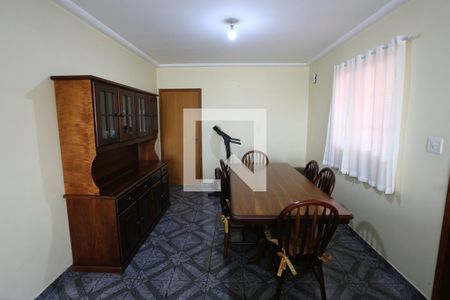 Casa à venda com 190m², 3 quartos e 4 vagasCopa