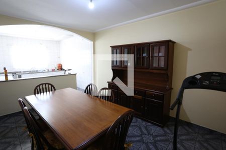 Casa à venda com 190m², 3 quartos e 4 vagasCopa