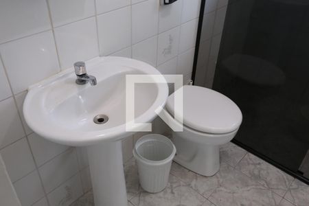 Casa à venda com 190m², 3 quartos e 4 vagasBanheiro da Suíte 1