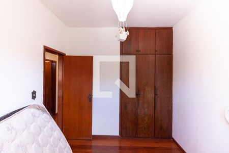 Casa à venda com 110m², 3 quartos e 2 vagas Casa à venda com 110m², 3 quartos e 2 vagasQuarto 2