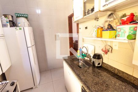 Casa à venda com 110m², 3 quartos e 2 vagas Casa à venda com 110m², 3 quartos e 2 vagasCozinha