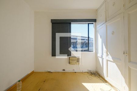 Apartamento à venda com 120m², 3 quartos e 1 vaga Apartamento à venda com 120m², 3 quartos e 1 vagaQuarto 2