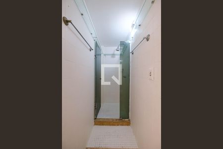 Apartamento à venda com 120m², 3 quartos e 1 vaga Apartamento à venda com 120m², 3 quartos e 1 vagaBanheiro Suíte