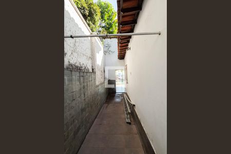 Casa à venda com 250m², 4 quartos e 4 vagasQuintal