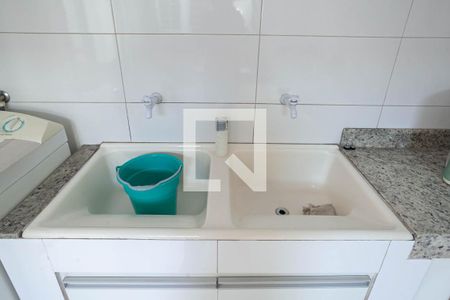 Casa à venda com 250m², 4 quartos e 4 vagasÁrea de serviço 