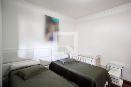 Casa à venda com 250m², 4 quartos e 4 vagasSuíte 2