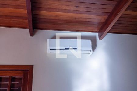 Casa à venda com 250m², 4 quartos e 4 vagasSuíte 3 