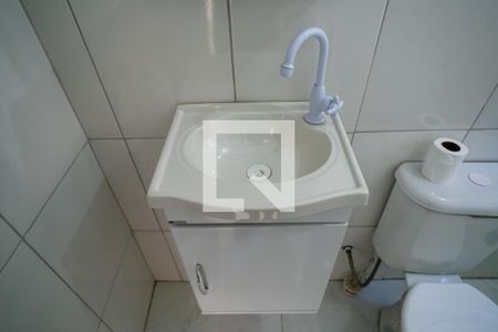 Casa à venda com 36m², 1 quarto e sem vaga Casa à venda com 36m², 1 quarto e sem vagaBanheiro