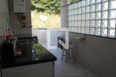 Apartamento à venda com 240m², 3 quartos e 1 vagaÁrea de Serviço