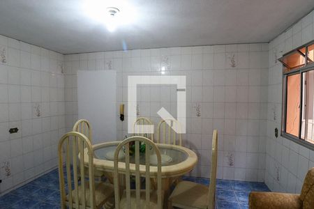 Casa à venda com 400m², 5 quartos e 3 vagas Casa à venda com 400m², 5 quartos e 3 vagasCasa  2- Sala