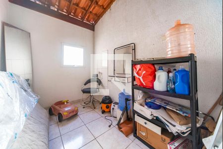 Apartamento à venda com 134m², 2 quartos e 2 vagas Apartamento à venda com 134m², 2 quartos e 2 vagasQuarto de Serviço