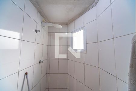 Apartamento à venda com 134m², 2 quartos e 2 vagas Apartamento à venda com 134m², 2 quartos e 2 vagasChuveiro