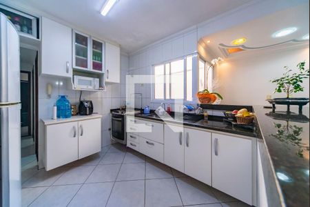 Apartamento à venda com 134m², 2 quartos e 2 vagas Apartamento à venda com 134m², 2 quartos e 2 vagasCozinha