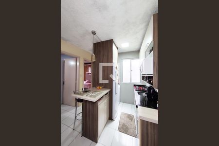 Apartamento à venda com 42m², 2 quartos e 1 vaga Apartamento à venda com 42m², 2 quartos e 1 vagaCozinha e Área de Serviço