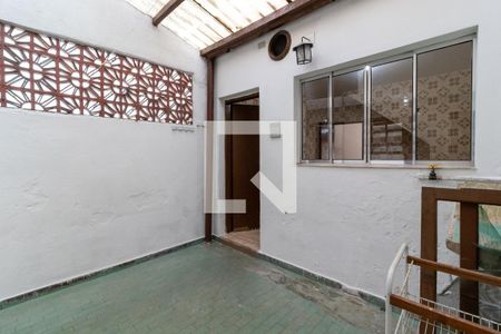 Casa à venda com 150m², 2 quartos e 1 vagaÁrea de Serviço