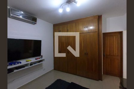 Casa à venda com 280m², 3 quartos e 5 vagasSuíte 3