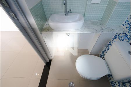 Banheiro de apartamento para alugar com 1 quarto, 28m² em Liberdade, São Paulo