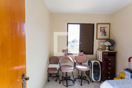 Apartamento à venda com 99m², 4 quartos e 2 vagas Apartamento à venda com 99m², 4 quartos e 2 vagasQuarto 2