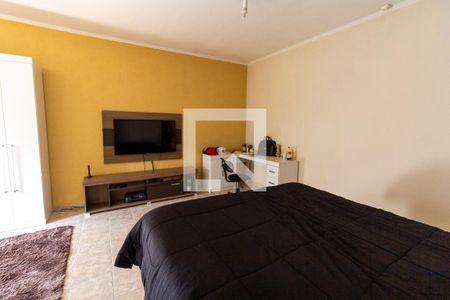 Casa à venda com 456m², 7 quartos e 8 vagasQuarto 2 Suíte