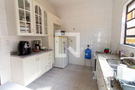 Casa à venda com 456m², 7 quartos e 8 vagasCozinha