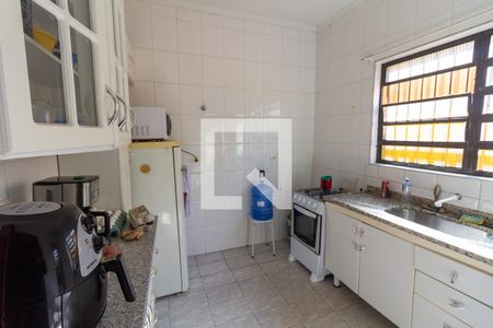 Casa à venda com 456m², 7 quartos e 8 vagasCozinha
