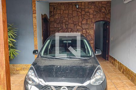 Casa à venda com 270m², 4 quartos e 1 vaga Casa à venda com 270m², 4 quartos e 1 vagavaranda / garagem